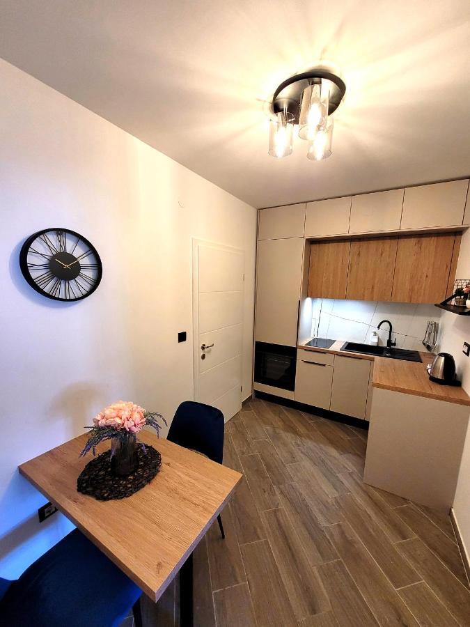 Kupinica Apartment Vinisce Bagian luar foto