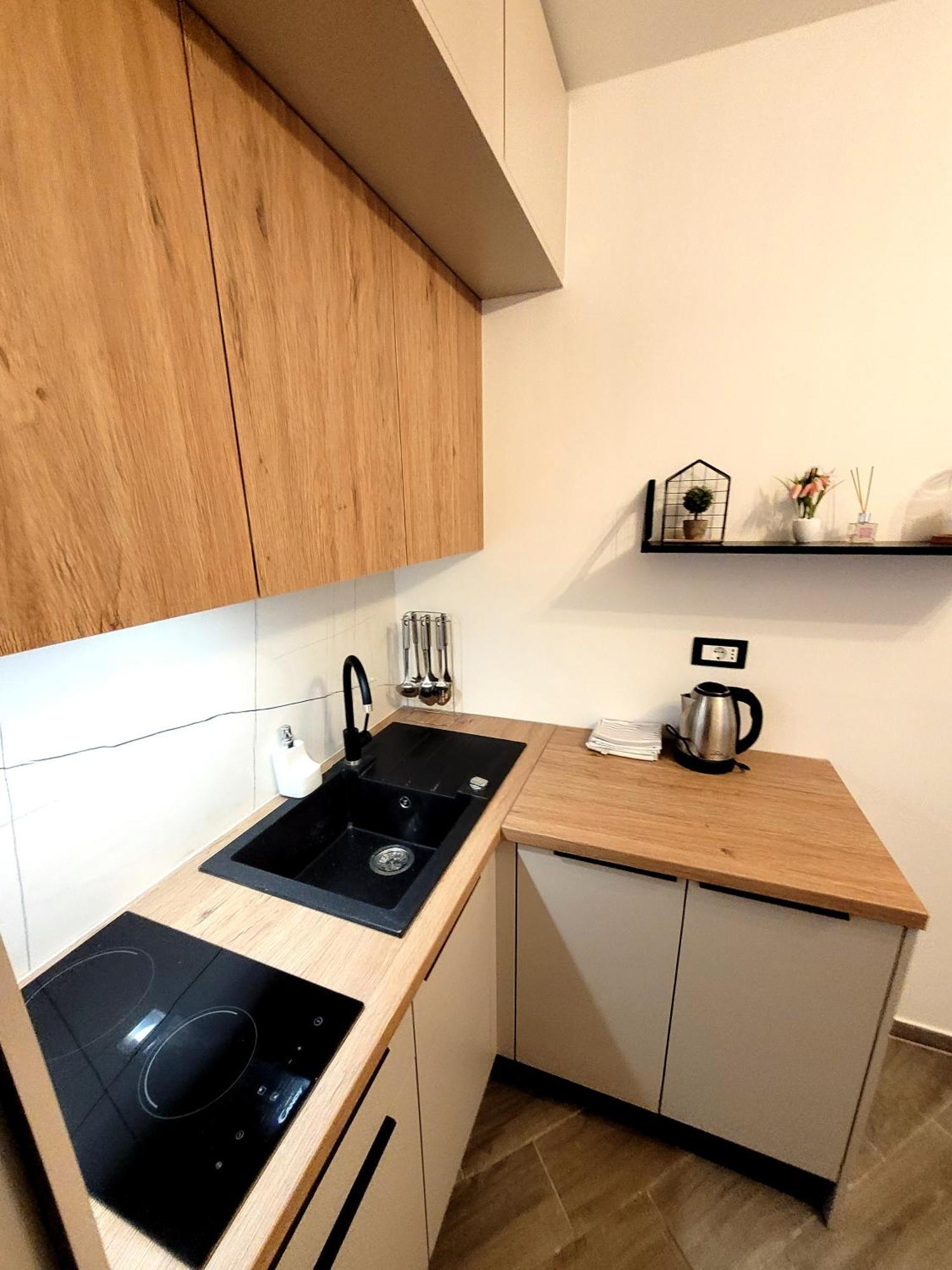 Kupinica Apartment Vinisce Ruang foto